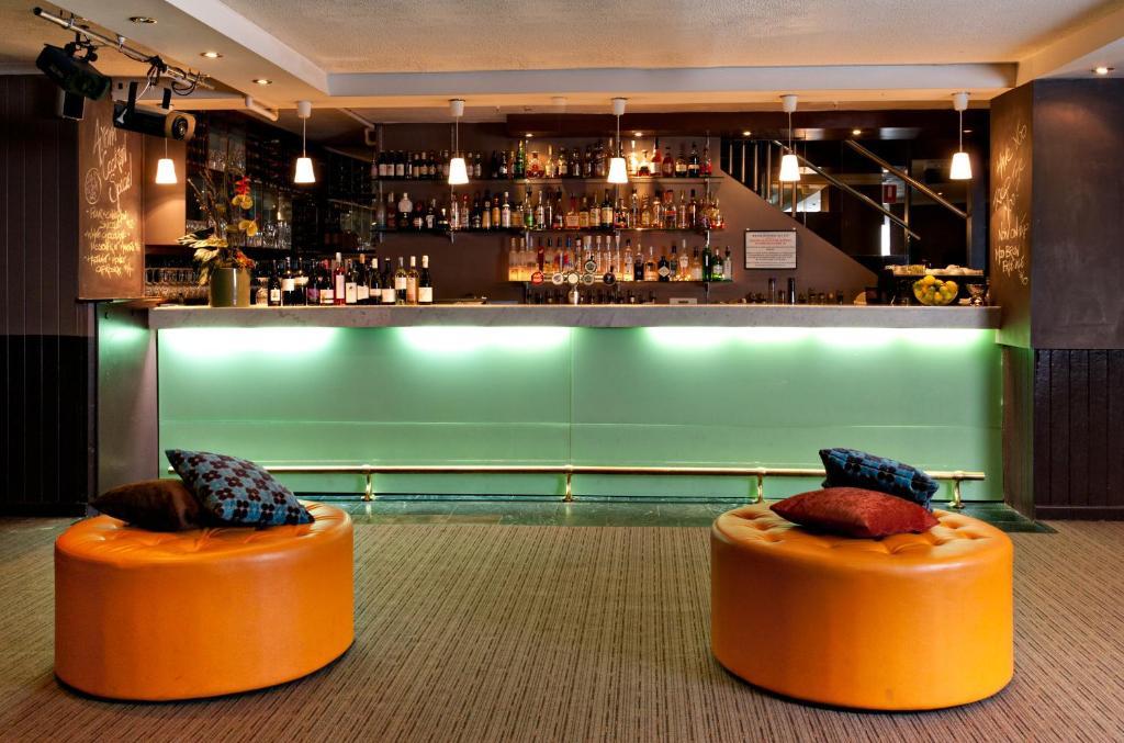 Ambassadors Hotel Adelaide Ngoại thất bức ảnh