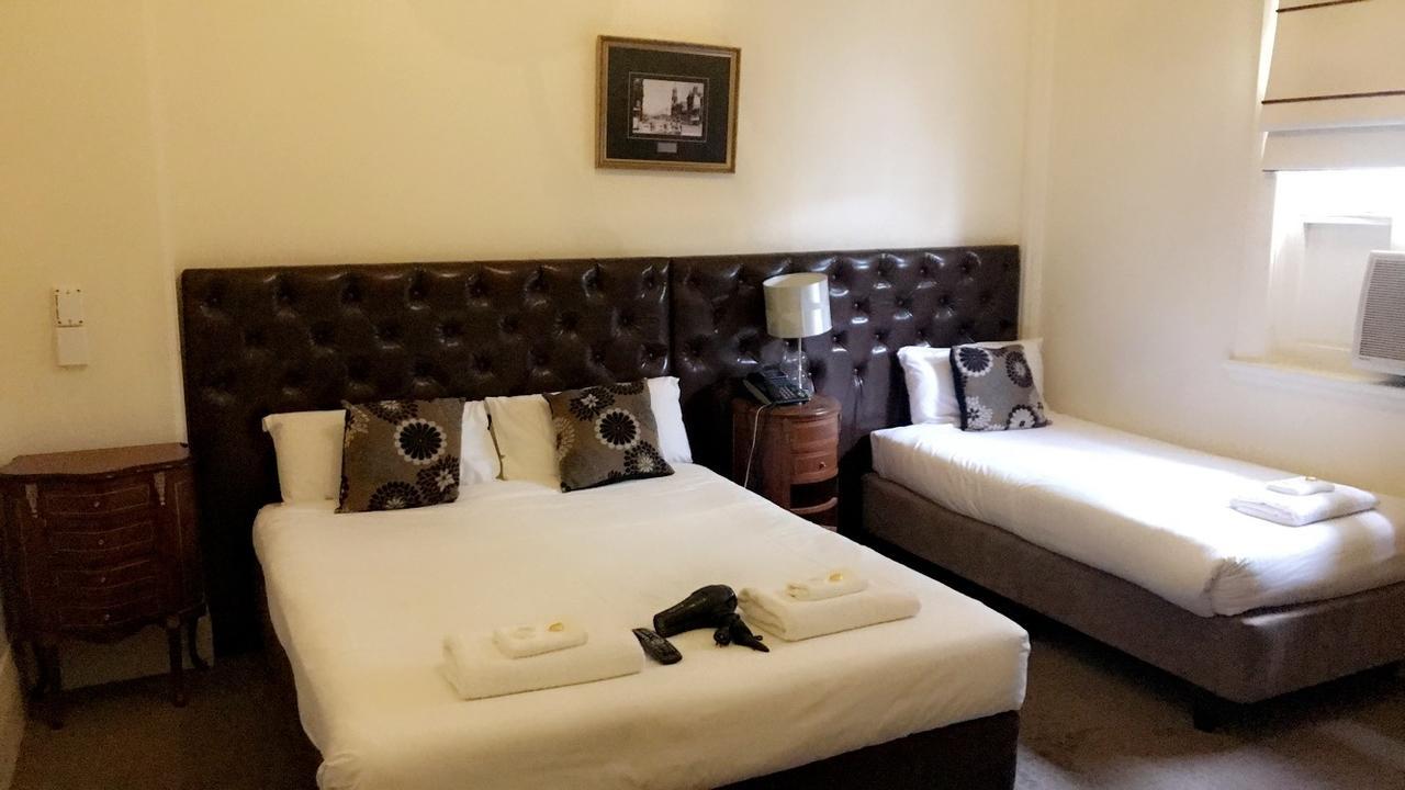 Ambassadors Hotel Adelaide Ngoại thất bức ảnh