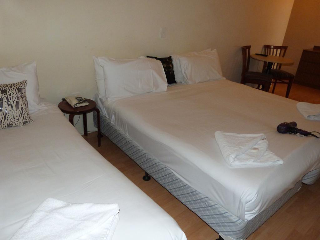 Ambassadors Hotel Adelaide Ngoại thất bức ảnh